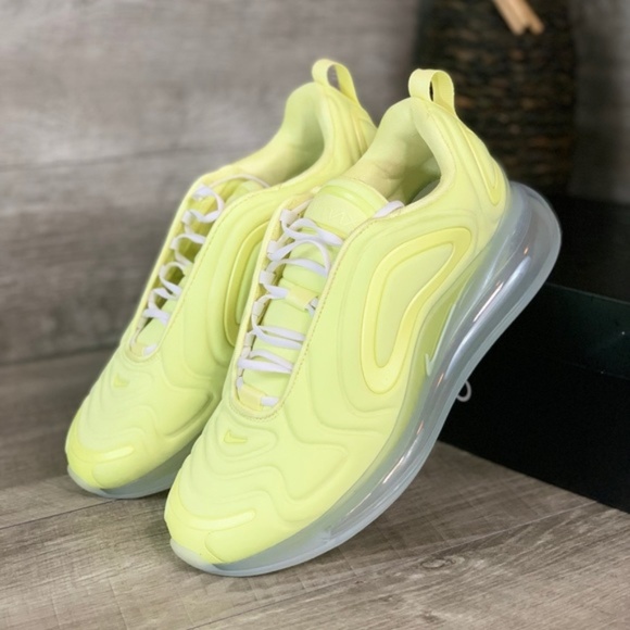 Nike Air Max 720 SE - Picture 2 of 5